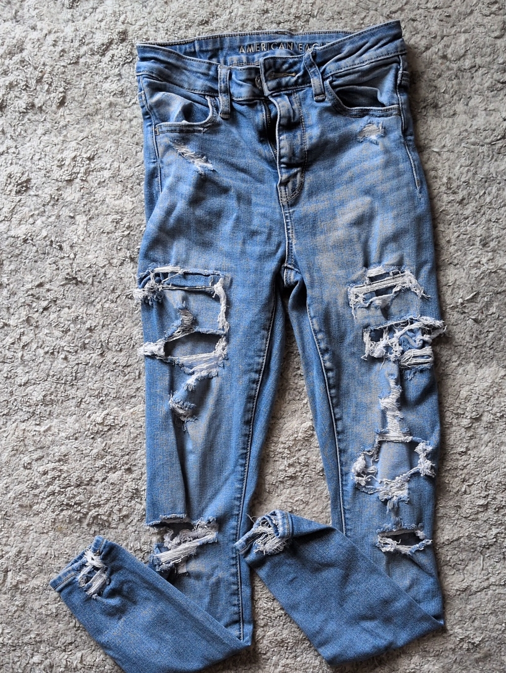 American Eagle Outfitters Light Blue Ripped Skinny Jeans